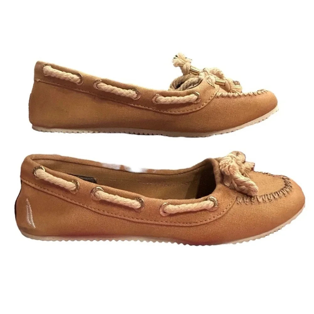 Nautica Canvas Slip On Boat Shoes Women's Size 6M Light Brown Rope Accents